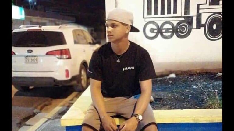 Un joven mata a otro por una supuesta deuda de RD$500 en la provincia Duarte