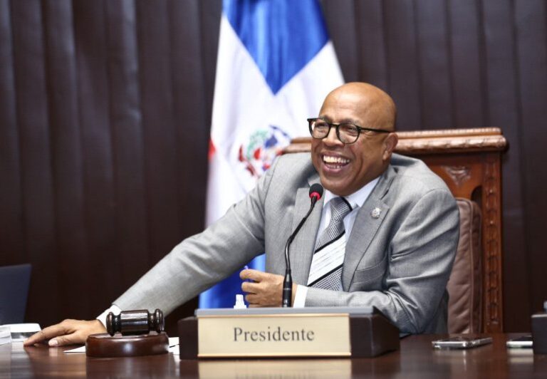 Alfredo Pacheco confirma apoyo interno para asumir secretaría general del PRM