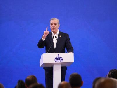 Abinader: funcionario deben cumplir declaración jurada de bienes