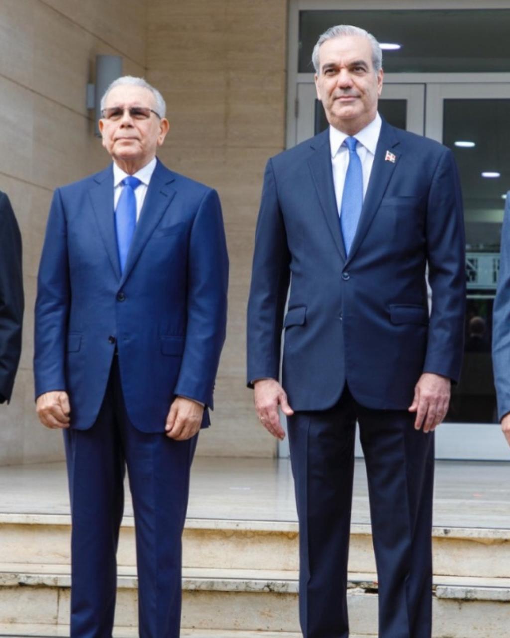 Abinader visitará a Danilo Medina para continuar el diálogo sobre la crisis haitiana