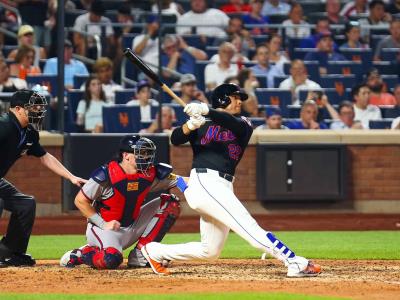 Acuña lidera a Bravos en triunfo 3-2 ante Mets; Soto dispara jonrón