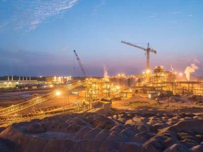 Barrick enfrenta revés judicial en Malí y crecen las dudas