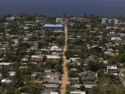 Barrios de Las Américas crecen en medio de informalidad urbana
