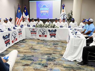béisbol: AIBI pide eliminar proyecto que propone Santiago Zorrilla