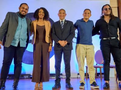 Cultura de colaboración en la música dominicana