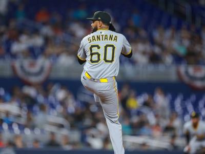 Dennis Santana triunfa en victoria 2-1 de Piratas sobre Cachorros