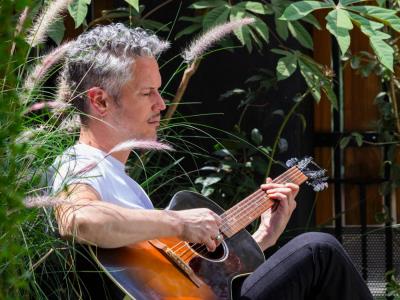 Descubre el nuevo disco Puñito de Yocahú de Vicente García