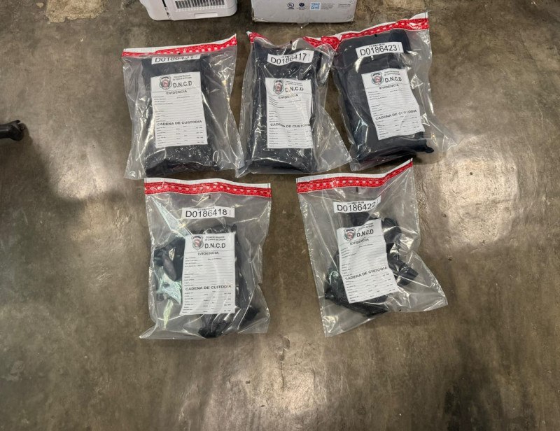 DNCD incauta marihuana en aire acondicionado portátil en el Aeropuerto Las Américas