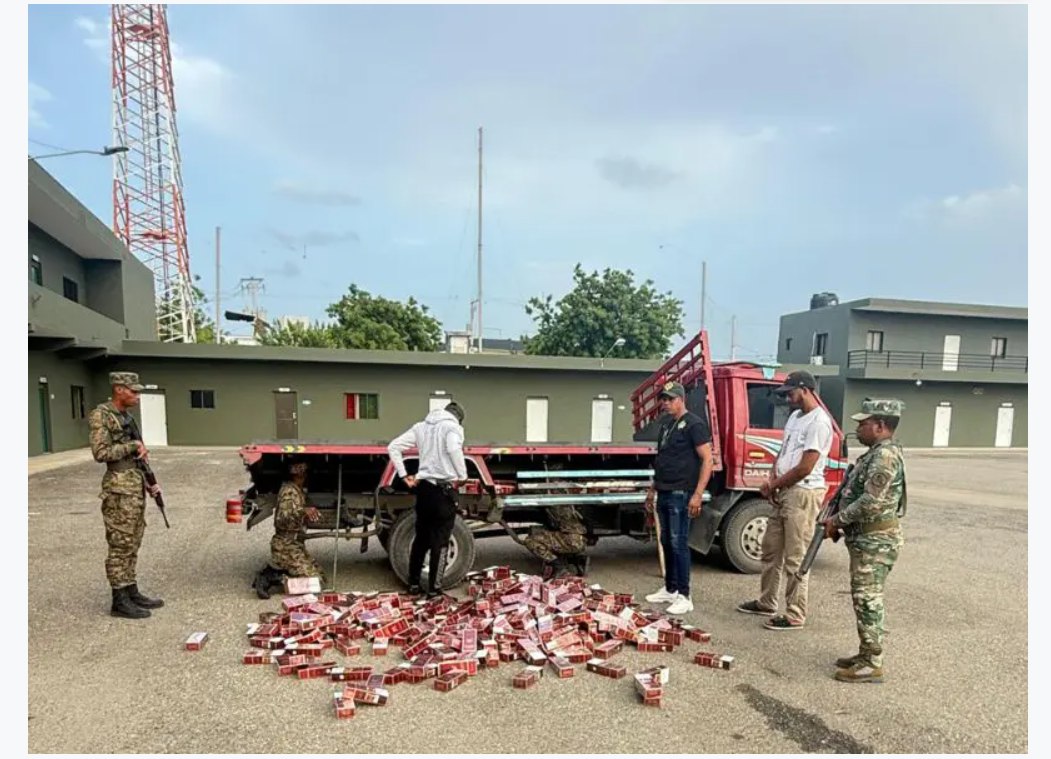 Ejército apresa camionero que ocultaba contrabando de 90 mil cigarrillos en Santiago Rodríguez