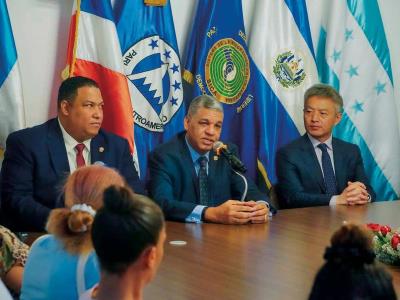 El Parlacen defiende labor: “Aquí no hay narcos ni riferos”