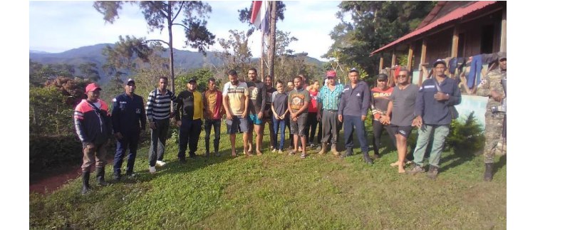 Están a salvo los 12 senderistas extraviados en la Loma el Copey por fuertes lluvias