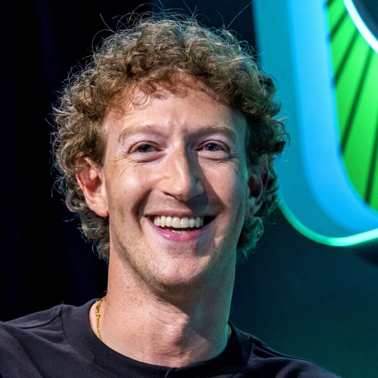 Estas son las personas que Zuckerberg ha contratado (hasta ahora) para su equipo de “superinteligencia” en Meta