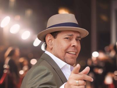 Fernando Villalona presenta A la manera mía su nuevo disco