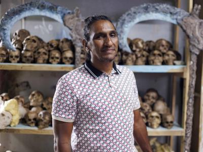 Francis Disla recrea una cueva taína para nueva cinta de terror