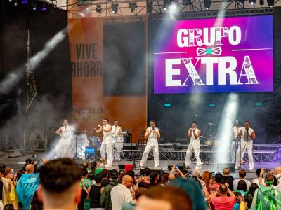 Grupo Extra regresa a Nápoles ante más de 20,000 personas