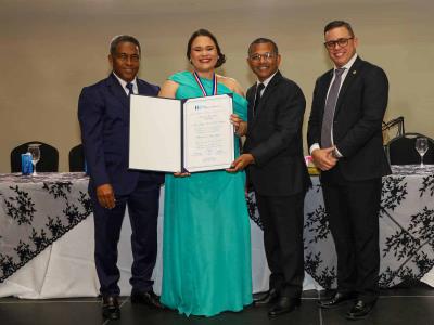 Hospital Materno Dra. Evangelina Rodríguez gradúa 21 especialistas