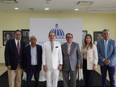 José Enrique García, Premio Internacional Pedro Henríquez Ureña 2025