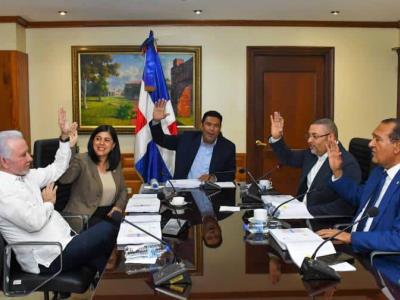 La aprobación del nuevo Código de Trabajo pende de un hilo