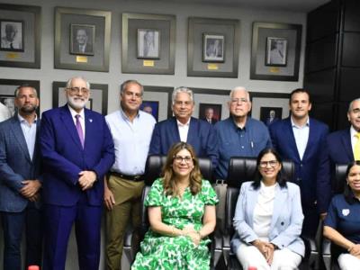La Asamblea de la Lidom reelige de forma unánime a Vitelio Mejía