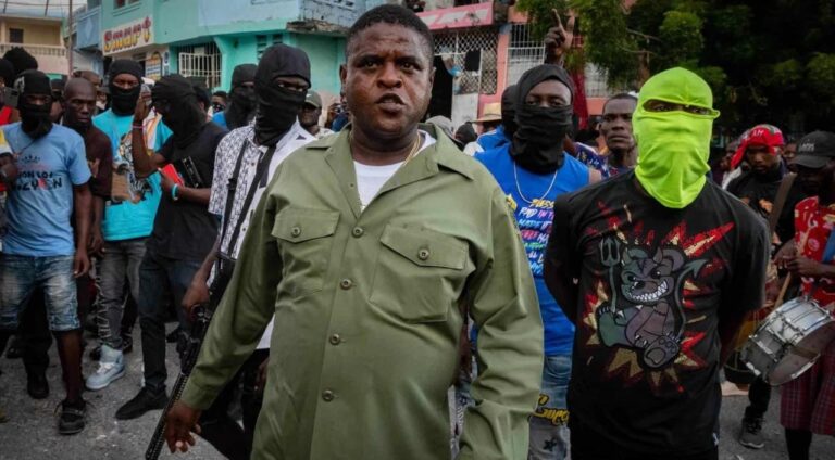 La justicia haitiana congela cuentas bancarias de jefes de bandas sancionados por la ONU