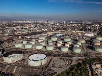 Las reservas de petróleo en EE. UU. caen más de lo previsto