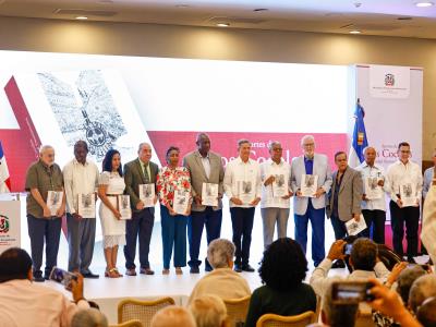 Mirex presenta libros sobre el legado de los cocolos en el país