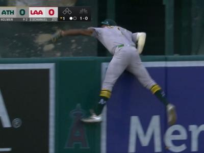MLB: El novato Denzel Clarke se roba un jonrón