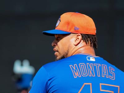 MLB: Frankie Montás sale sin decisión en su regreso al montículo
