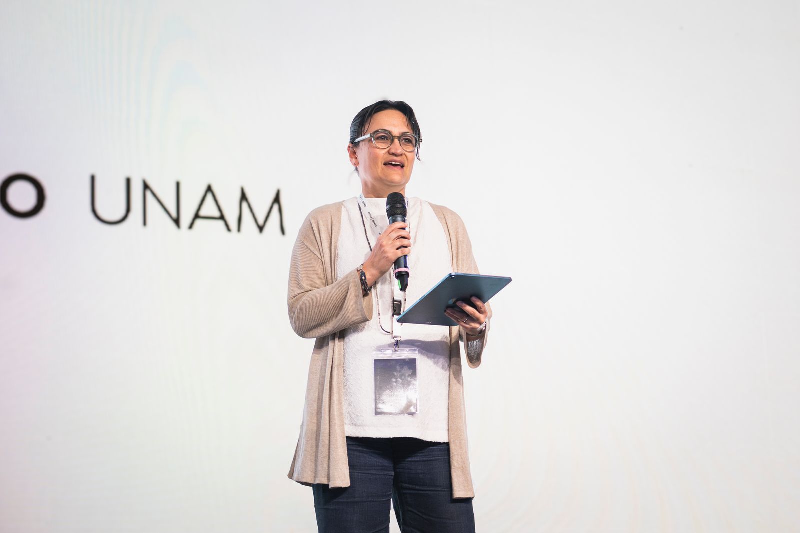 La coordinadora de la Investigación Científica de la UNAM María Soledad Funes Argüello