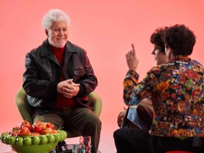 Pedro Almodóvar: Los Javis rinden homenaje en serie exclusiva