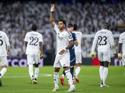 Real Madrid golea y pasa a 8vos de final Mundial de Clubes