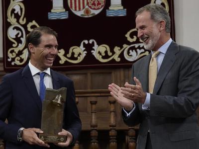 Rey de España concede título de marqués a Rafa Nadal