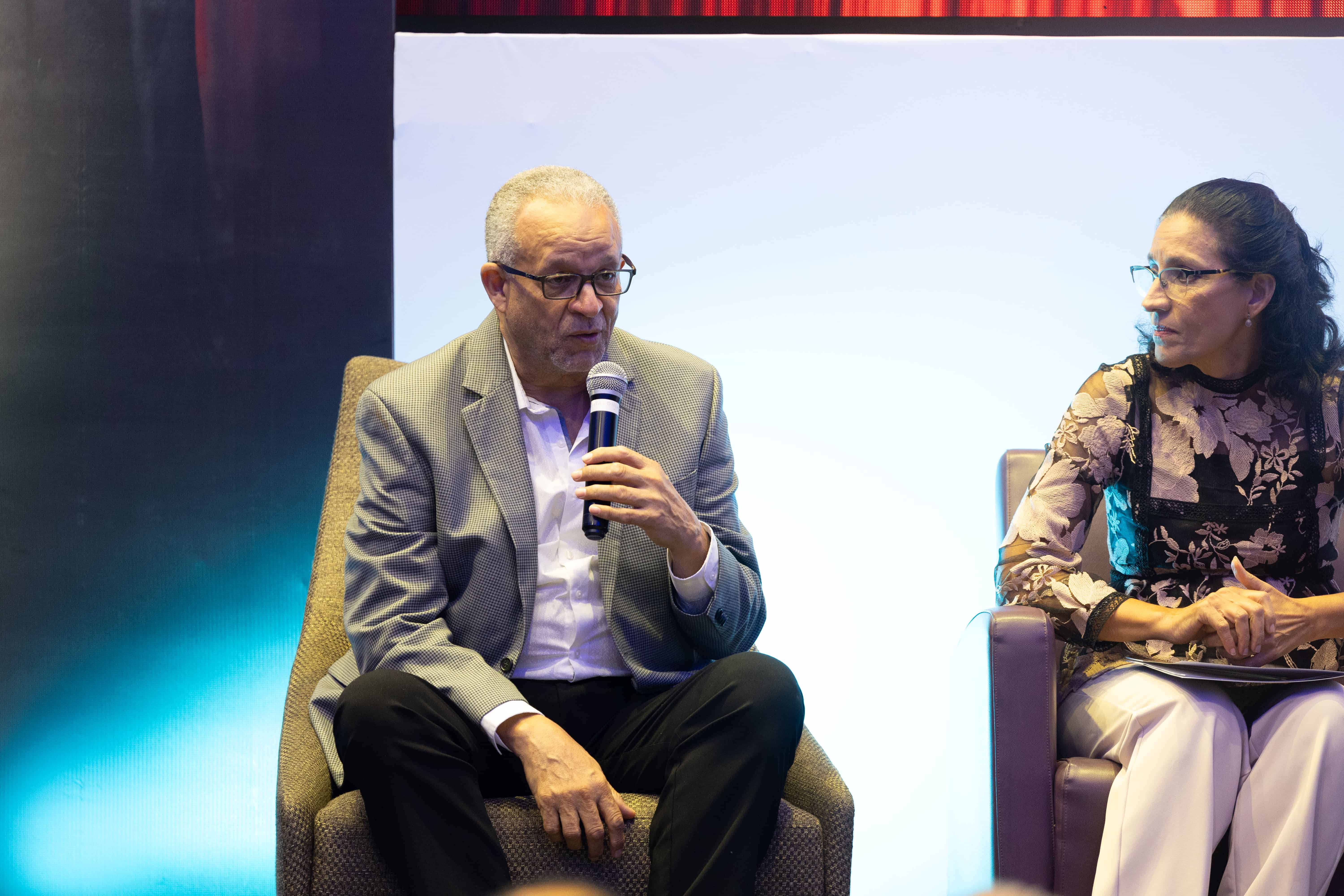 El maestro Manuel Tejada habla de la influencia artística del intérprete de Volveré.