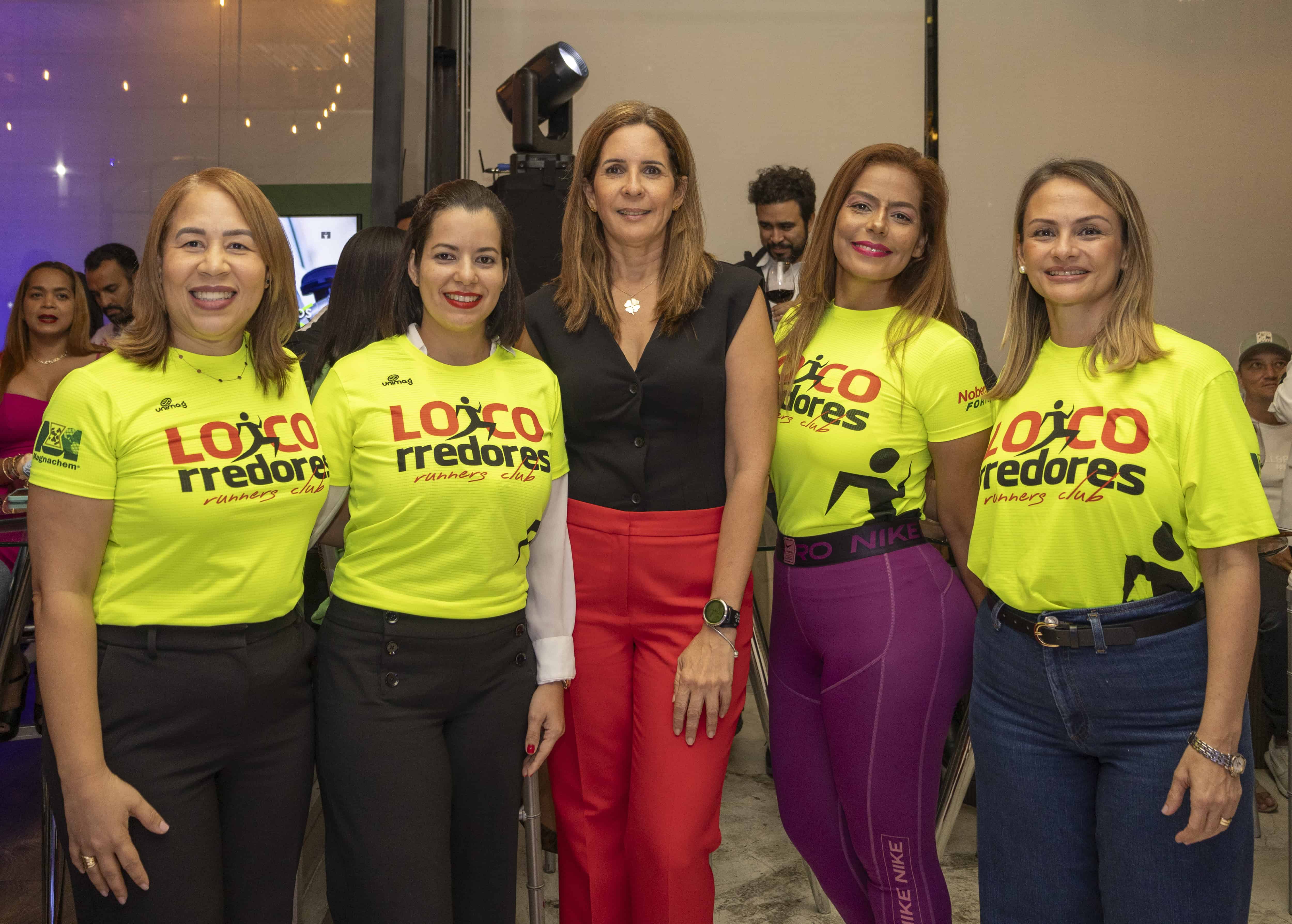 Ingelina Lagrange, Elianny Hernández, Pura Díaz, Marhiory Mendoza y Cinthya Orellana. 