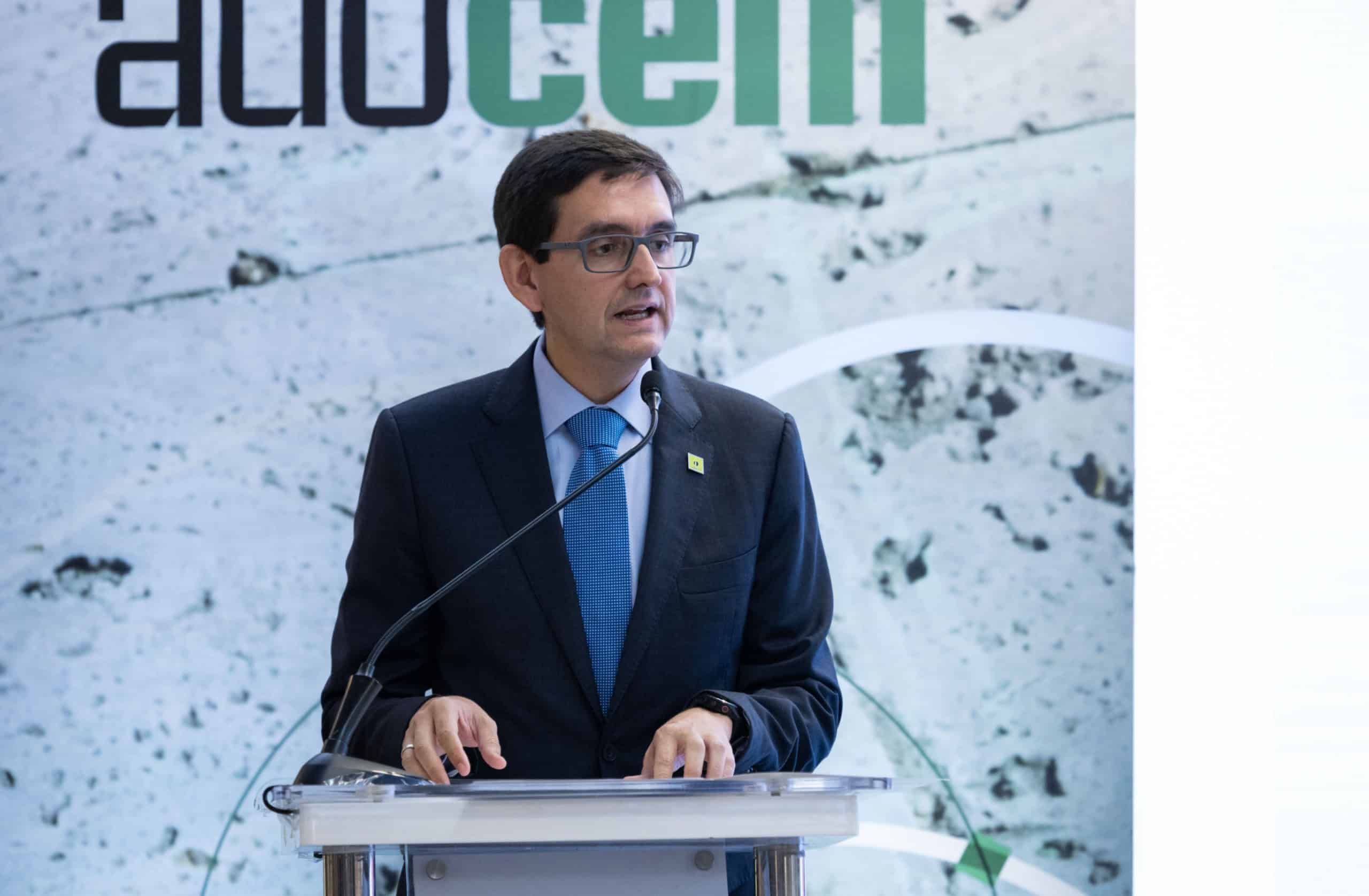 Jorge David Pérez, nuevo presidente de la Asociación Dominicana de Productores de Cemento Portland (Adocem).