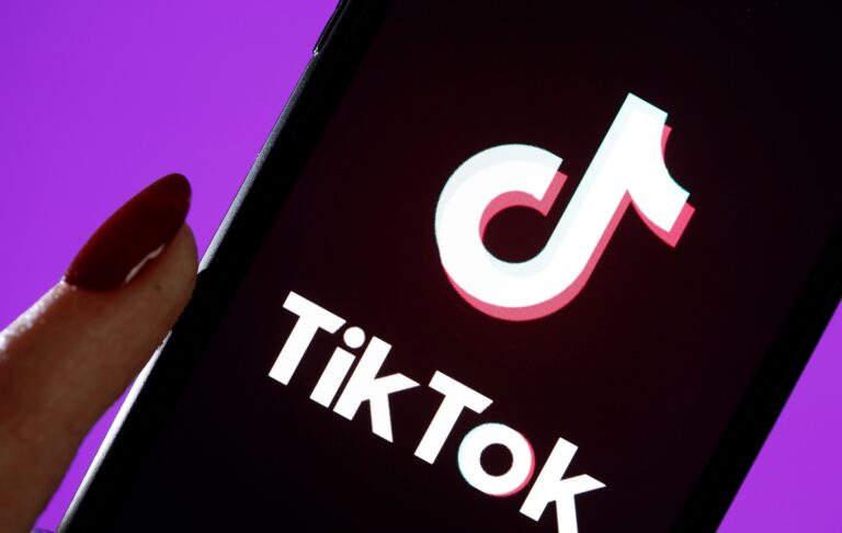 TikTok permite ajustar el algoritmo a usuarios en su Feed "Para Ti" con nuevas herramientas de personalización