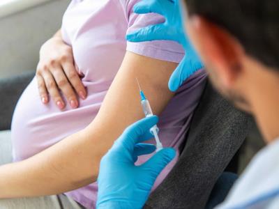 Vacunas embarazadas: clave en la salud de madres e hijos