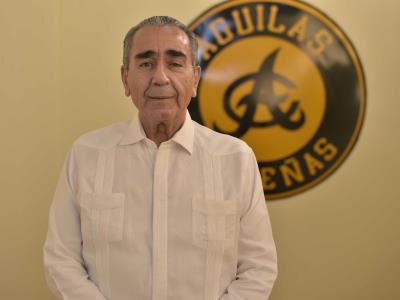 Víctor García Sued es reelegido presidente de las Águilas