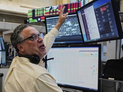 Wall Street baja más del 1 % al cierre de hoy