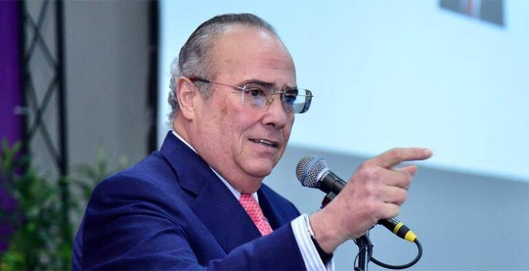 Charlie Mariotti acusa a Luis Abinader de incumplir su promesa de apoyo a las tres causales