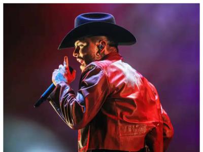 Christian Nodal pospone su concierto en República Dominican