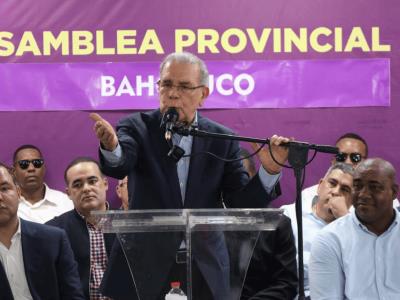 Danilo Medina pide al Gobierno atender situación de Senasa