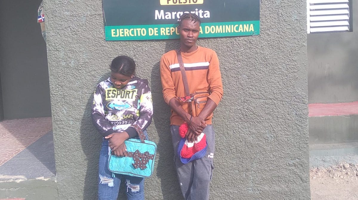Detienen dos haitianos indocumentados mediante vigilancia con drones en Elías Piña