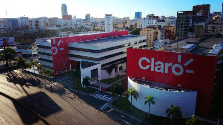Usuarios reportan fallas en el servicio de internet de Claro Dominicana