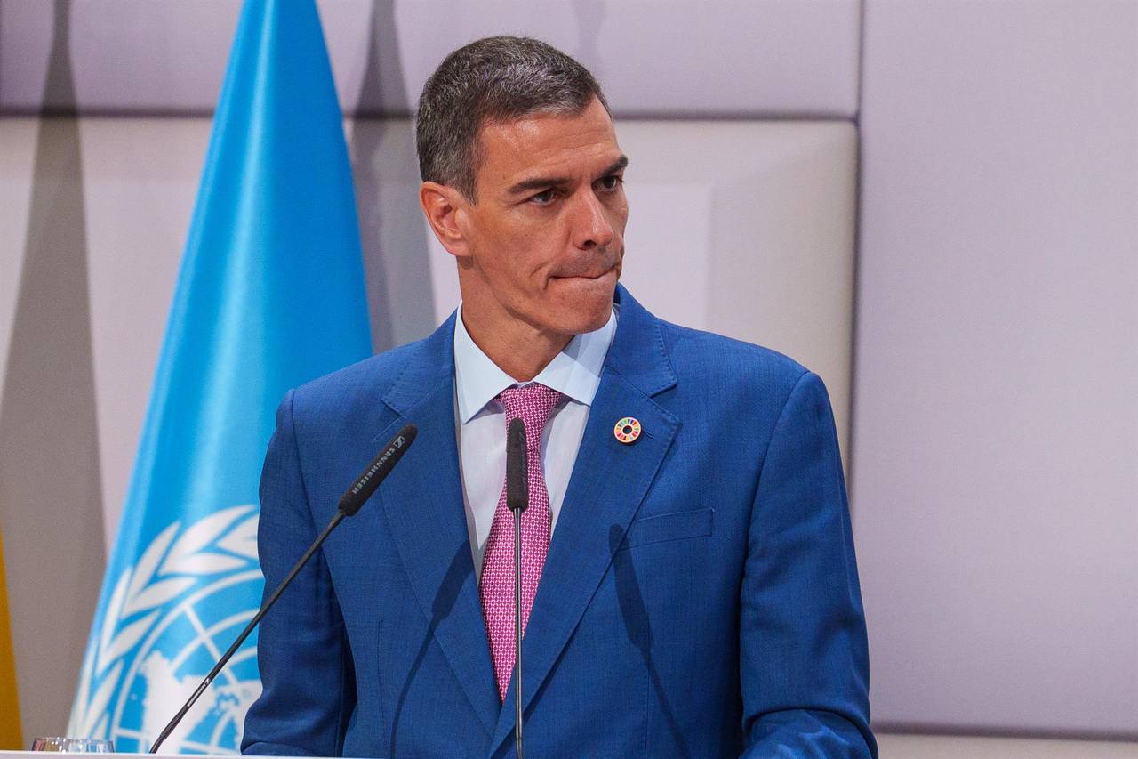 El PSOE empieza a sospechar de Sánchez: «Su reacción prueba que lo sabía y quiere taparlo»