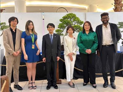 Embajada de Japón y Club Bonsái Nativo realizan exposición de Bonsái