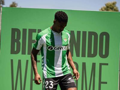 Fútbol: Junior Firpo regresa al Real Betis