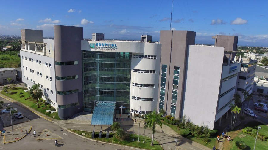Hombre golpea brutalmente con un palo a su vecino y huye tras dejarlo inconsciente