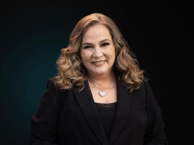 Jatnna Tavárez y Laura Guzmán conducirán premio Mujeres que Inspiran
