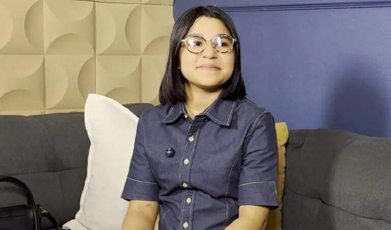 Joven asegura que es hija de Omega y que él la abandonó pese a estar gravemente enferma